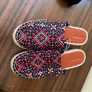 American Eagle Embroidered Boho Espadrille Mules Size 10